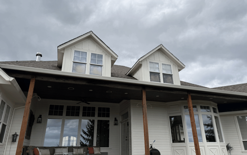 Home after soft wash in Hillsboro Oregon