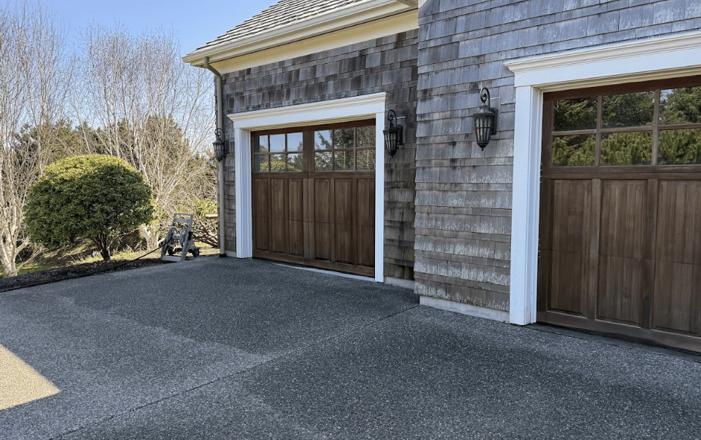 home after pressure washing in Hillsboro