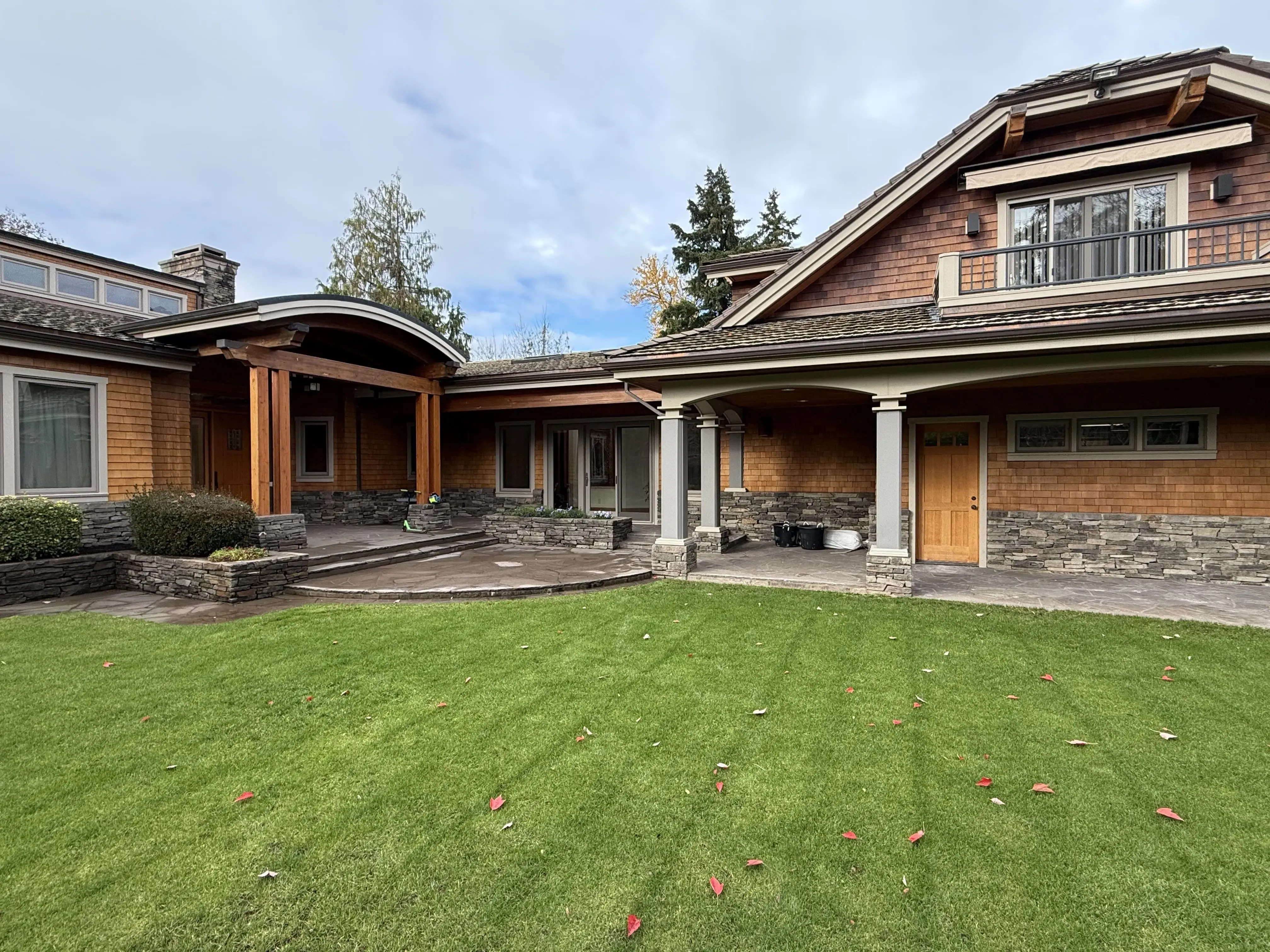 Lawn Mowing & Maintenance